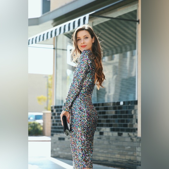 Dress the Population ‘Emery’ Sequin Bodycon Dress - Picture 3 of 8